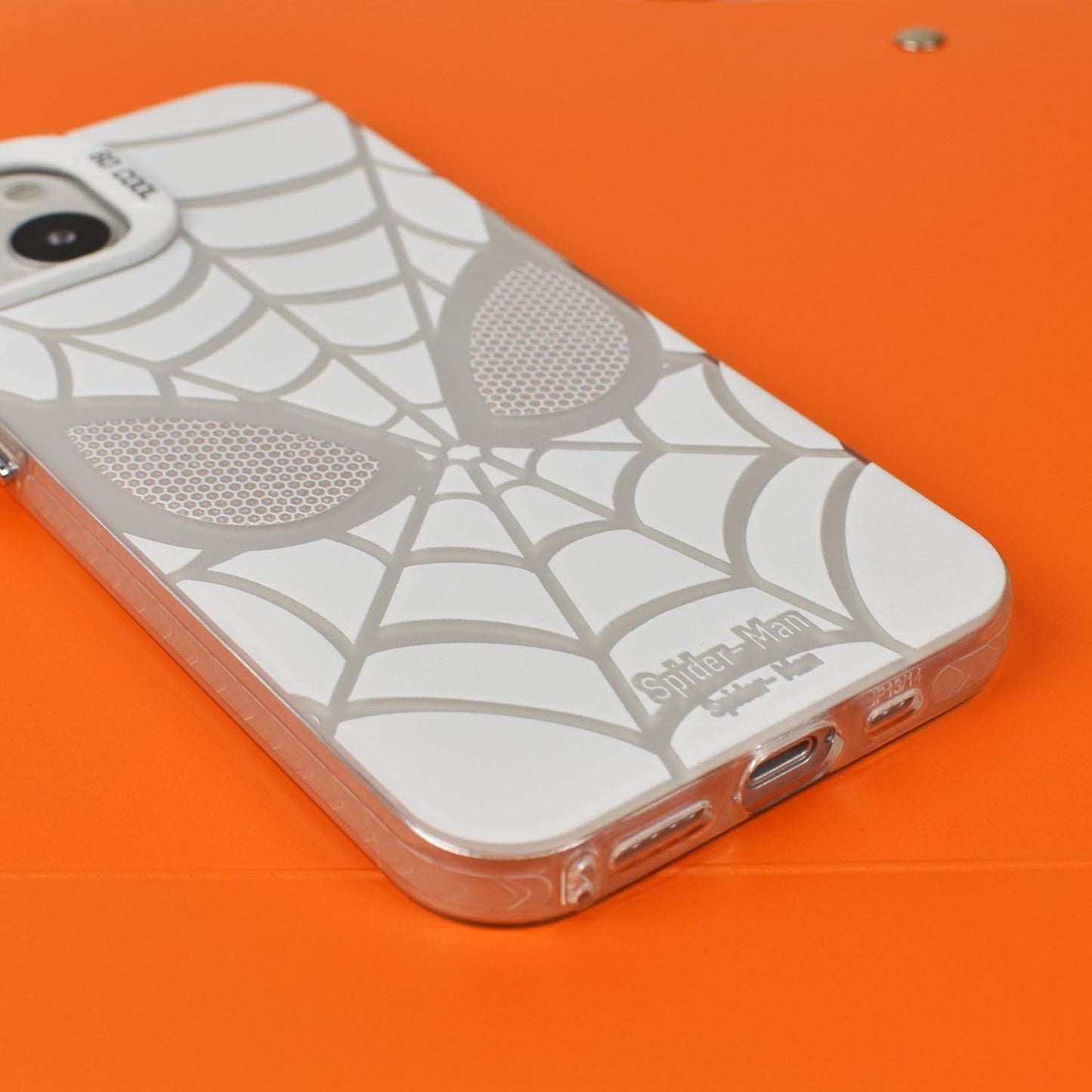 🕷️ جراب سبايدر مان الفاخر بتصميم ثلاثي الأبعاد لهواتف iPhone | حماية كاملة ومظهر عصري