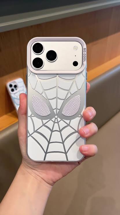 🕷️ جراب سبايدر مان الفاخر بتصميم ثلاثي الأبعاد لهواتف iPhone | حماية كاملة ومظهر عصري